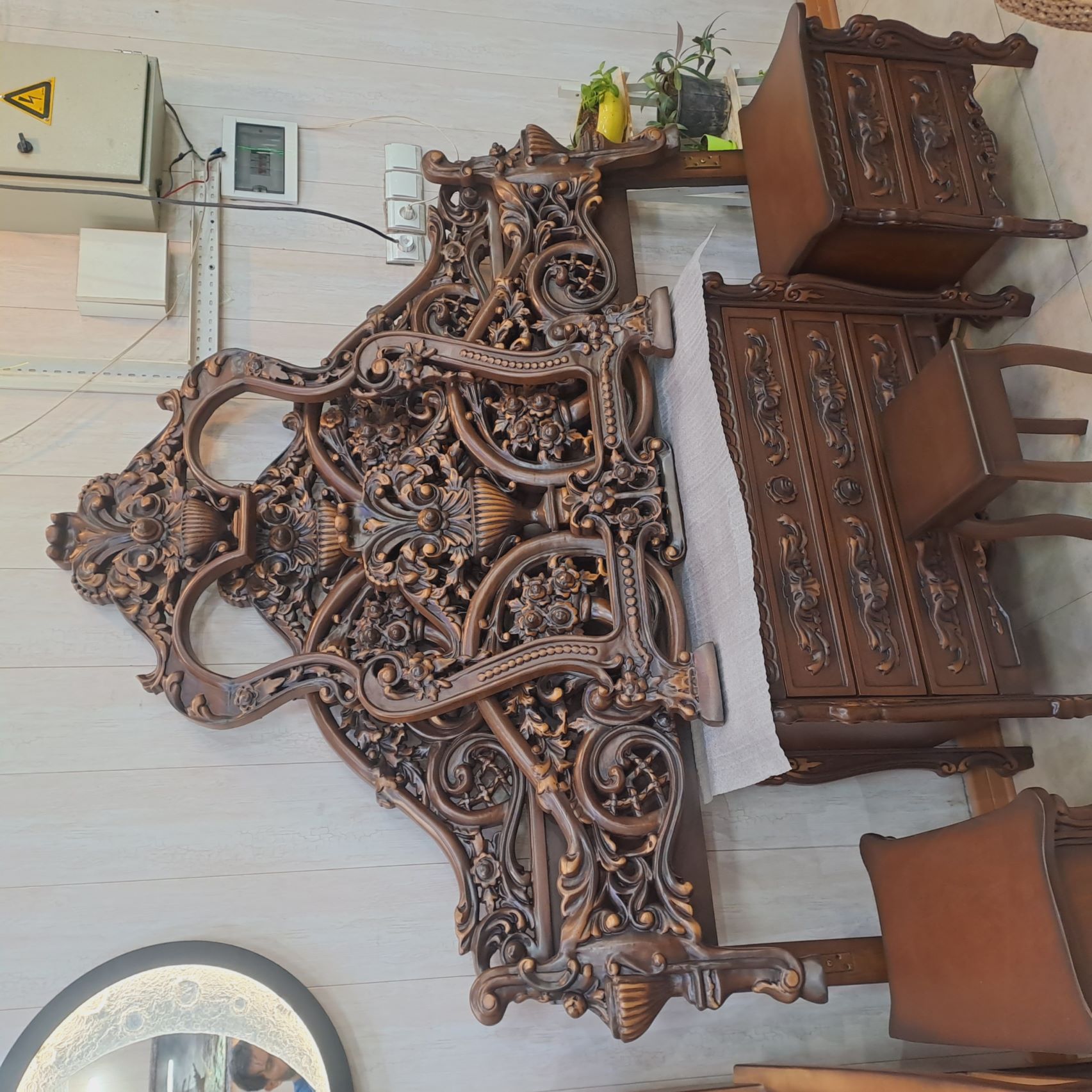 تولید کننده انواع مبلمان قالی